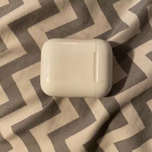 The case does need some TLC but the ear bud is fully function-able.